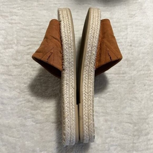 OLD NAVY Womens Slide Espadrille Tan Faux Suede Slip On Sandals Size 8 - Picture 9 of 11